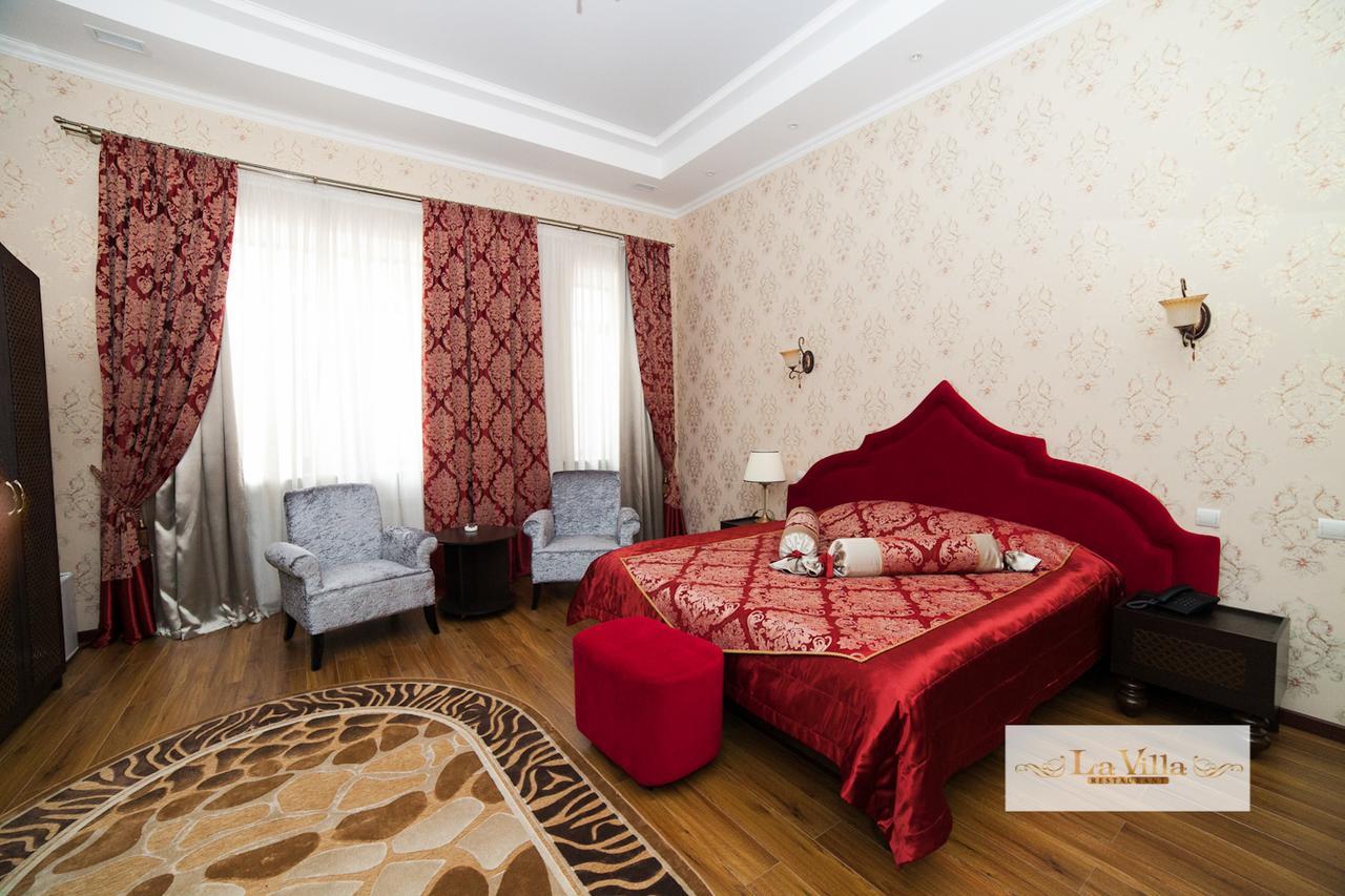 Park Hotel Karagandy Dış mekan fotoğraf