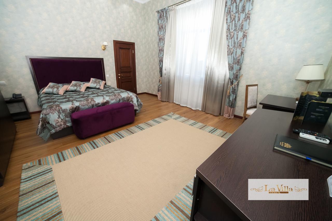Park Hotel Karagandy Dış mekan fotoğraf