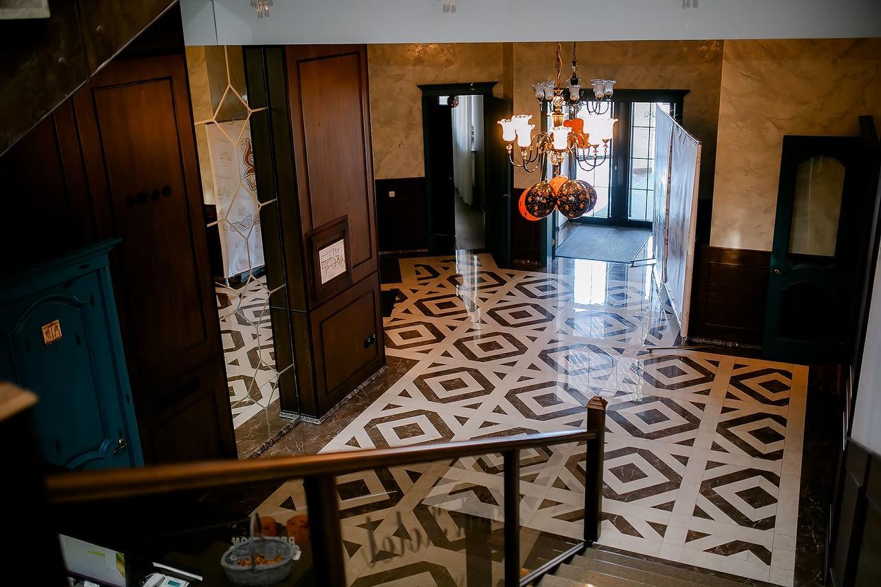 Park Hotel Karagandy Dış mekan fotoğraf