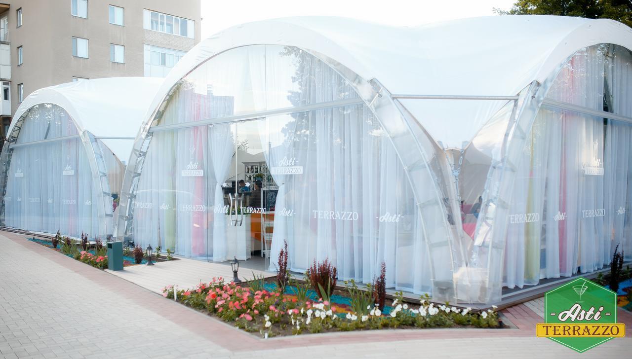 Park Hotel Karagandy Dış mekan fotoğraf