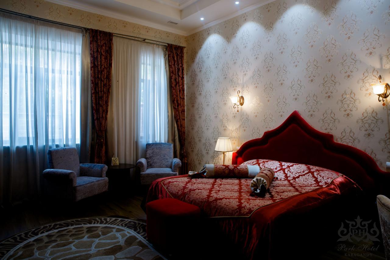 Park Hotel Karagandy Dış mekan fotoğraf